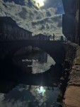 Ombres sur le pont - 06/2026